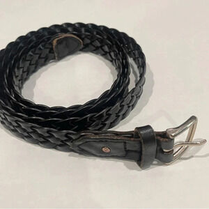 Old navy black cross weave belt